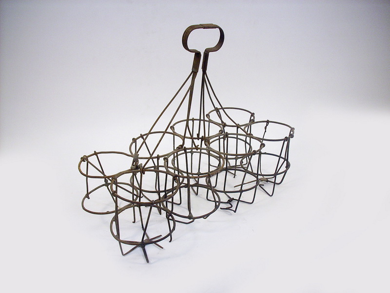 portabotellas metal 1soporte roto 39x46x23 1u